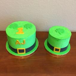 St. Patrick's Day cake and smash cake for a lucky 1 year old!